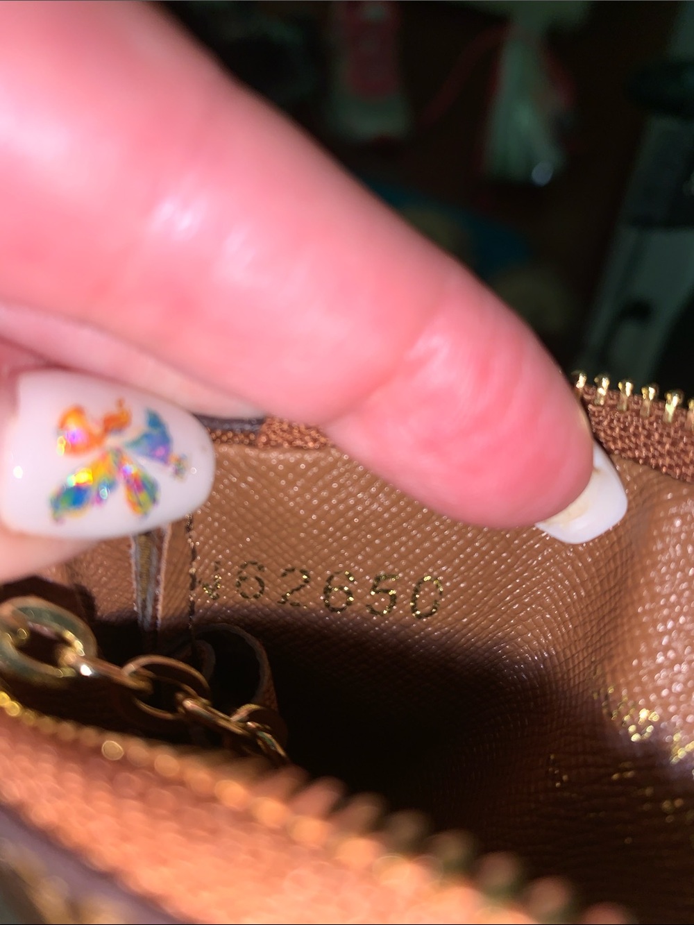 Louis Vuitton mini pouch purse/bag charm keychain - Picture 8 of 8